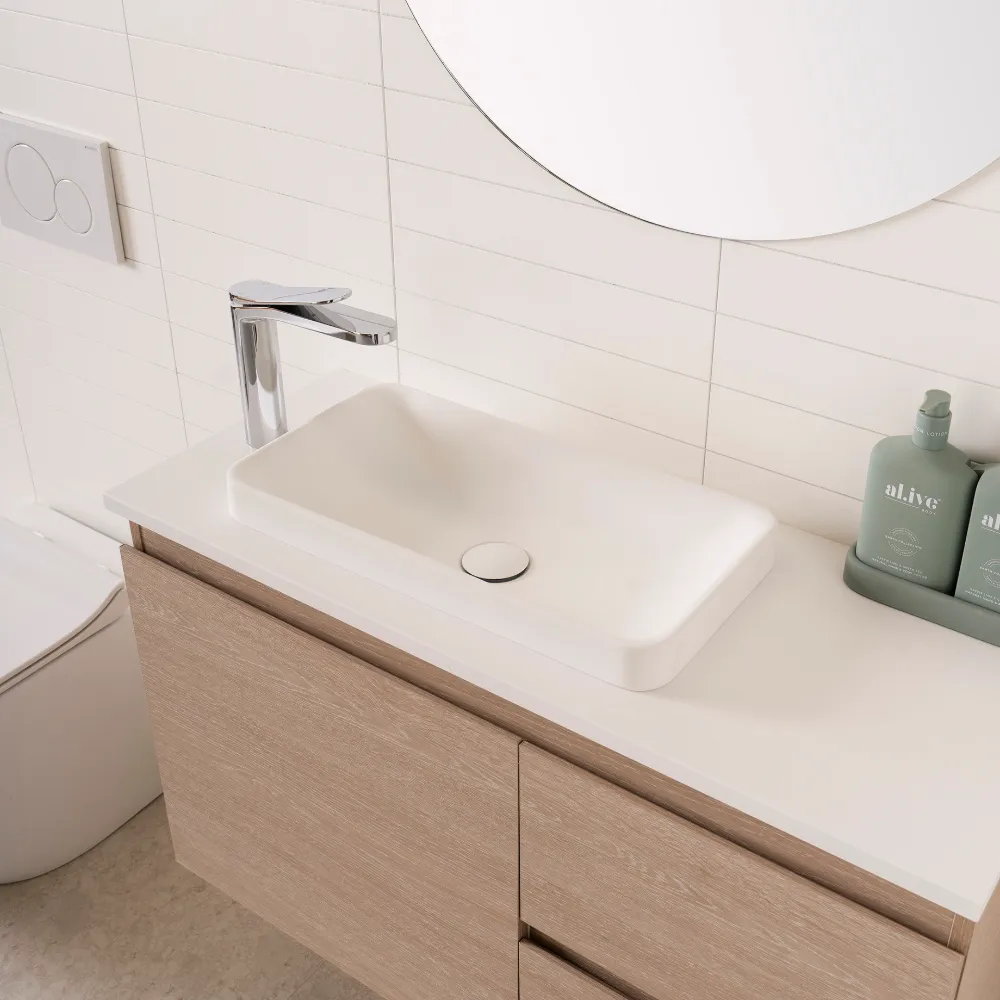 Glacier Ensuite, Door & Drawer thumbnail 5