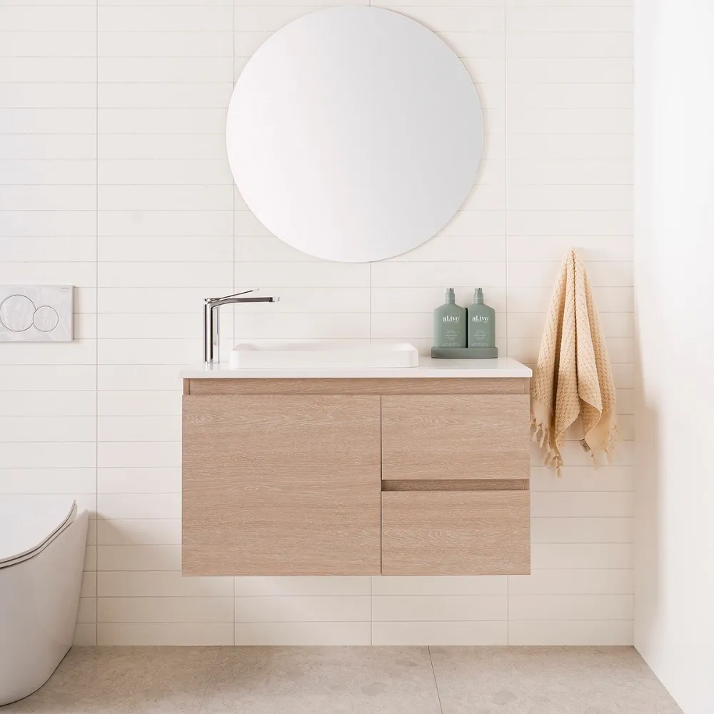 Glacier Ensuite, Door & Drawer thumbnail 1