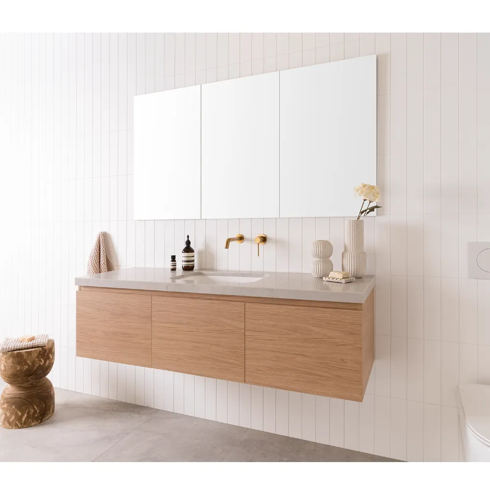 Glacier Mirrored Cabinet thumbnail 1