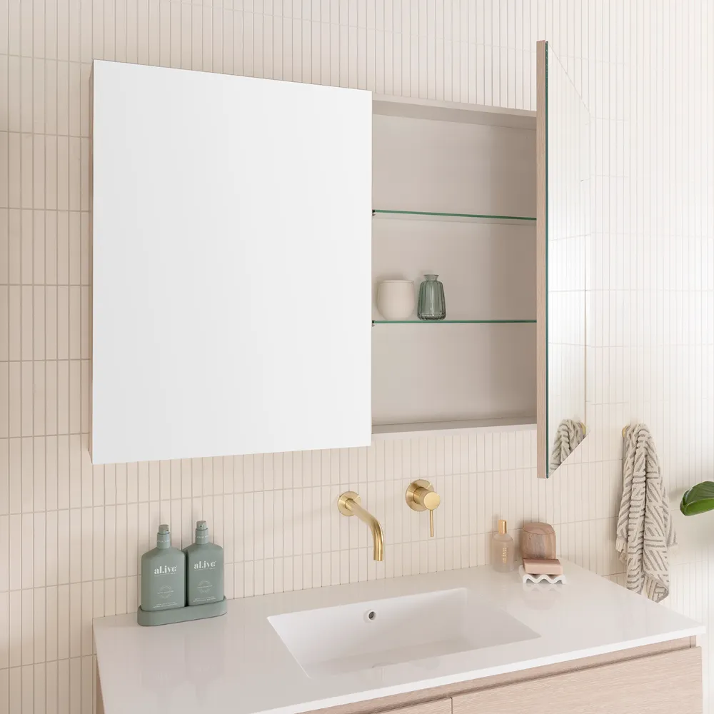 Glacier Mirrored Cabinet thumbnail 2