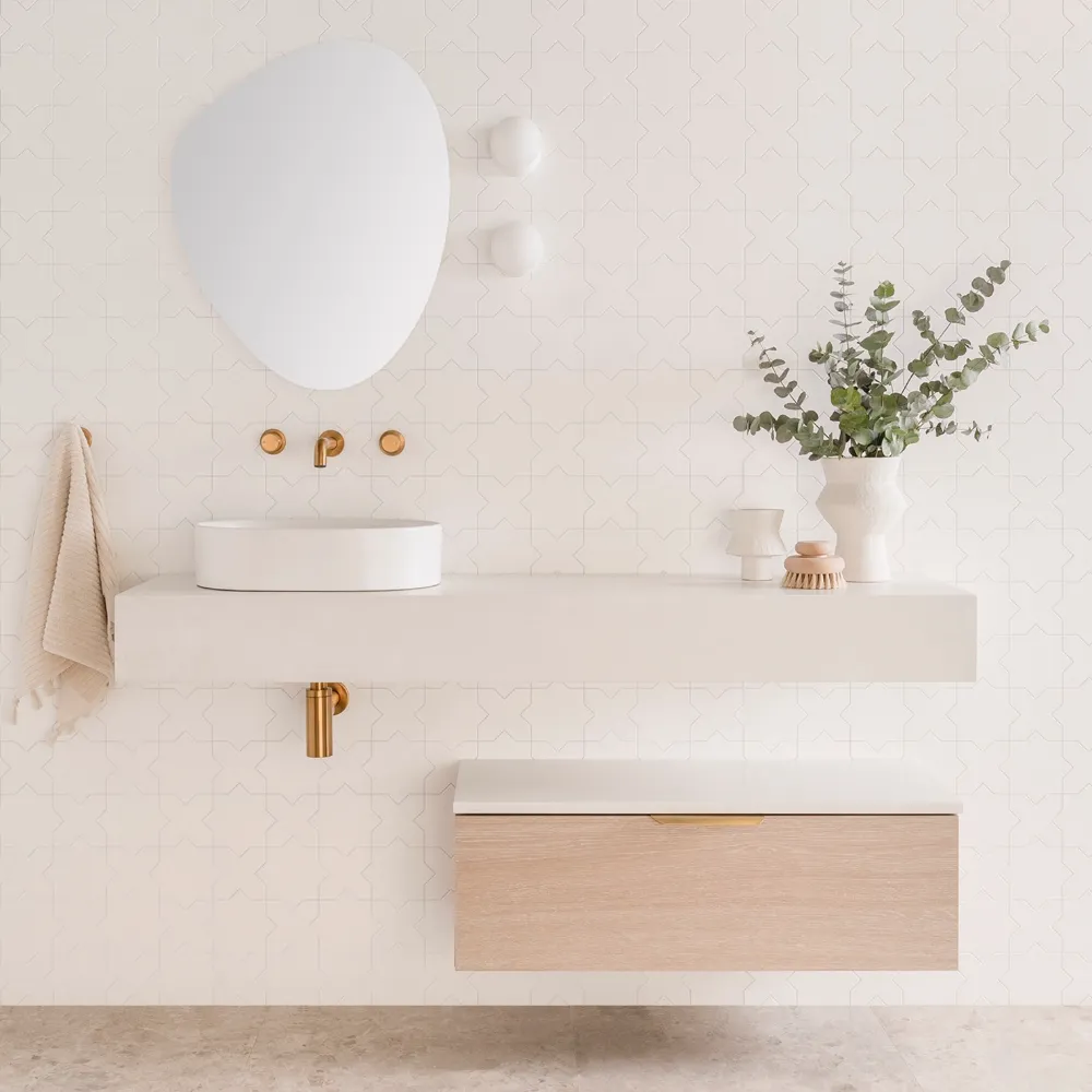 Michel Ensuite thumbnail 1