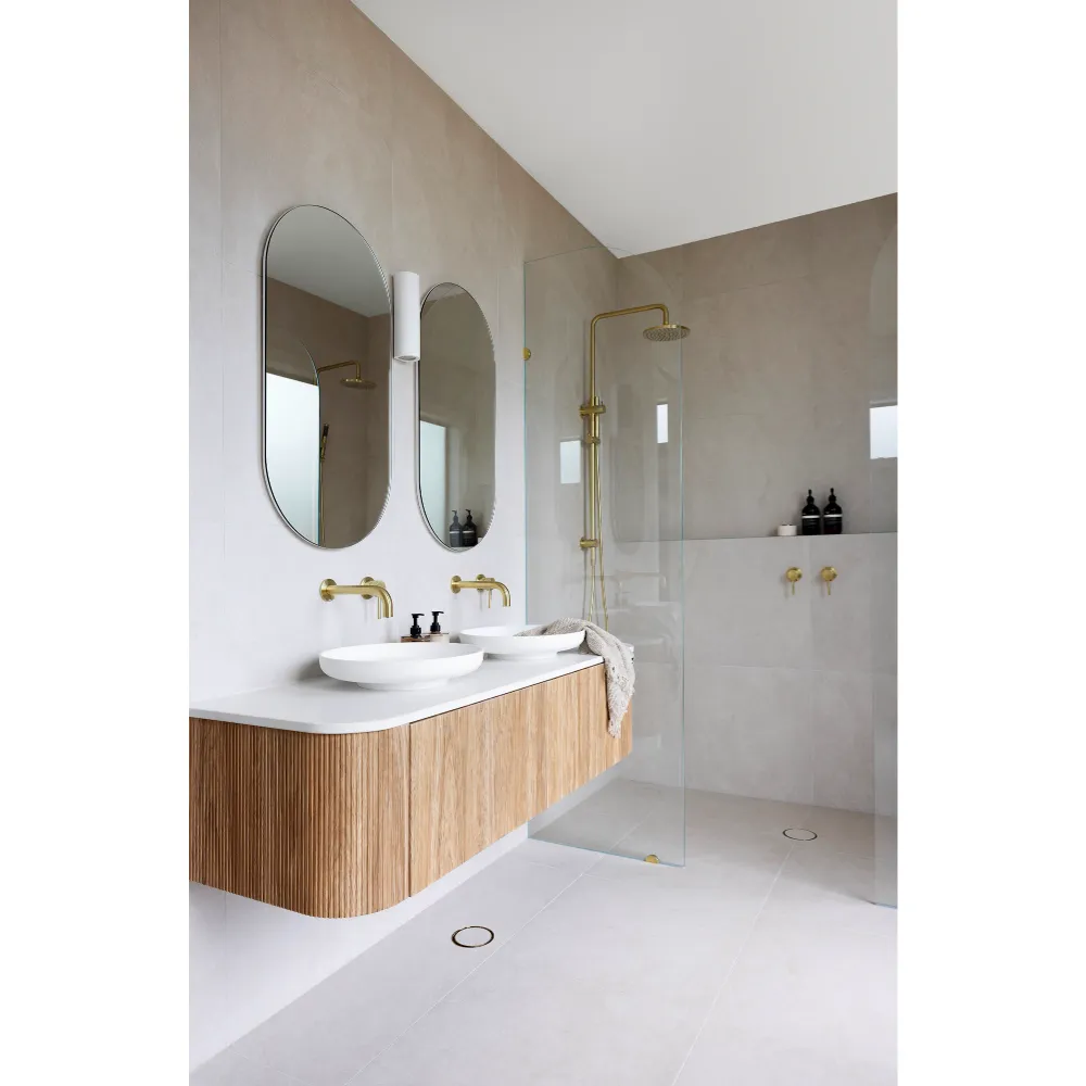 Pill Polished Edge Mirror thumbnail 9