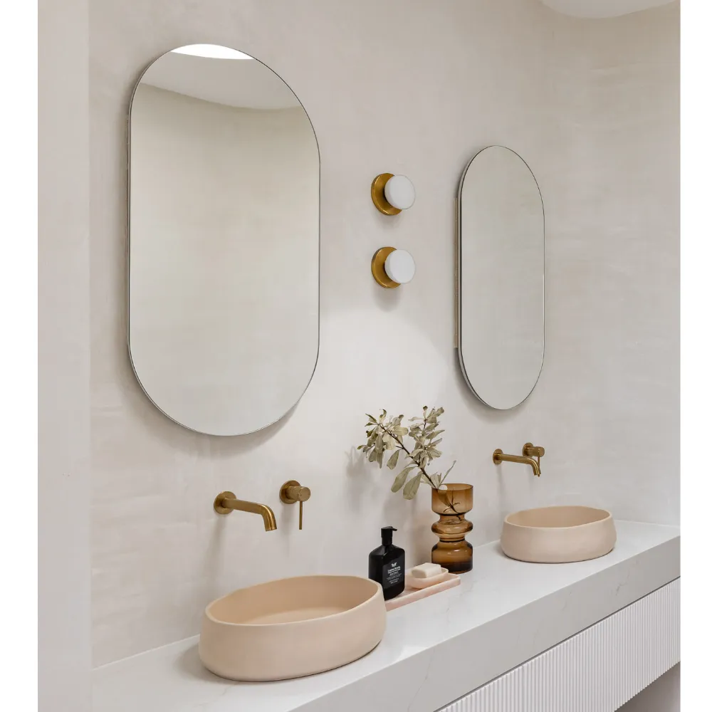 Pill Mirrored Cabinet thumbnail 1