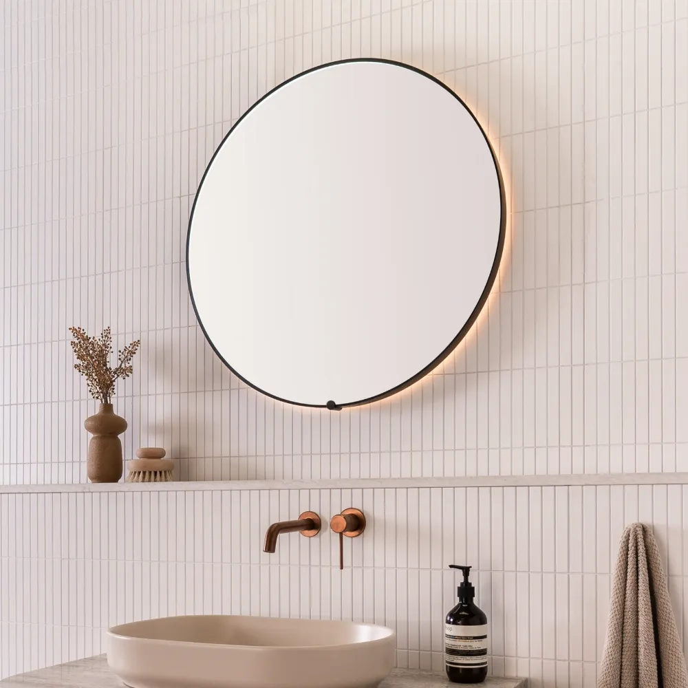 Sera Round LED Mirror thumbnail 8