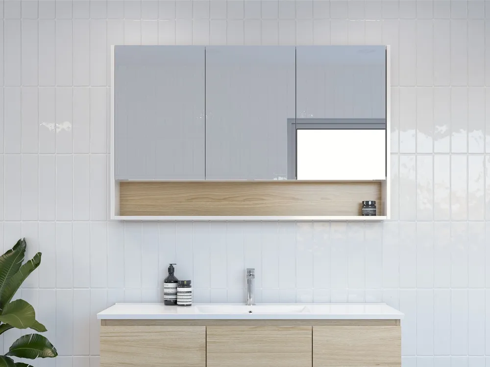 Sanremo Shaving Cabinet thumbnail 6