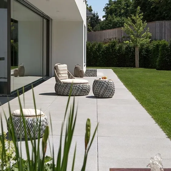 Concrete Rock White External thumbnail 3