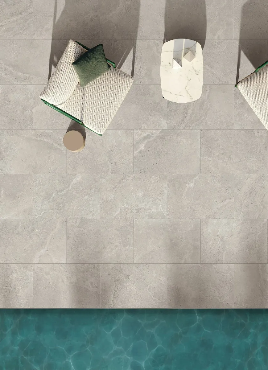 Crown Travertine Silver Paver thumbnail 2