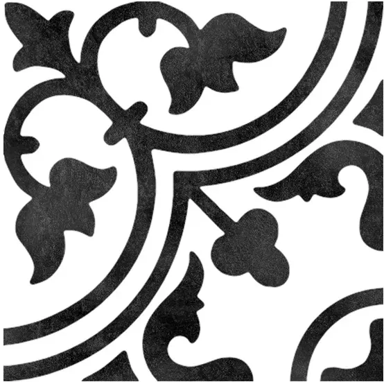 Frame15 Clover B&W