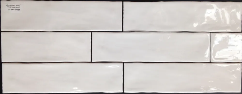 Leggo White Ripple Irregular Edge Ceramic Gloss