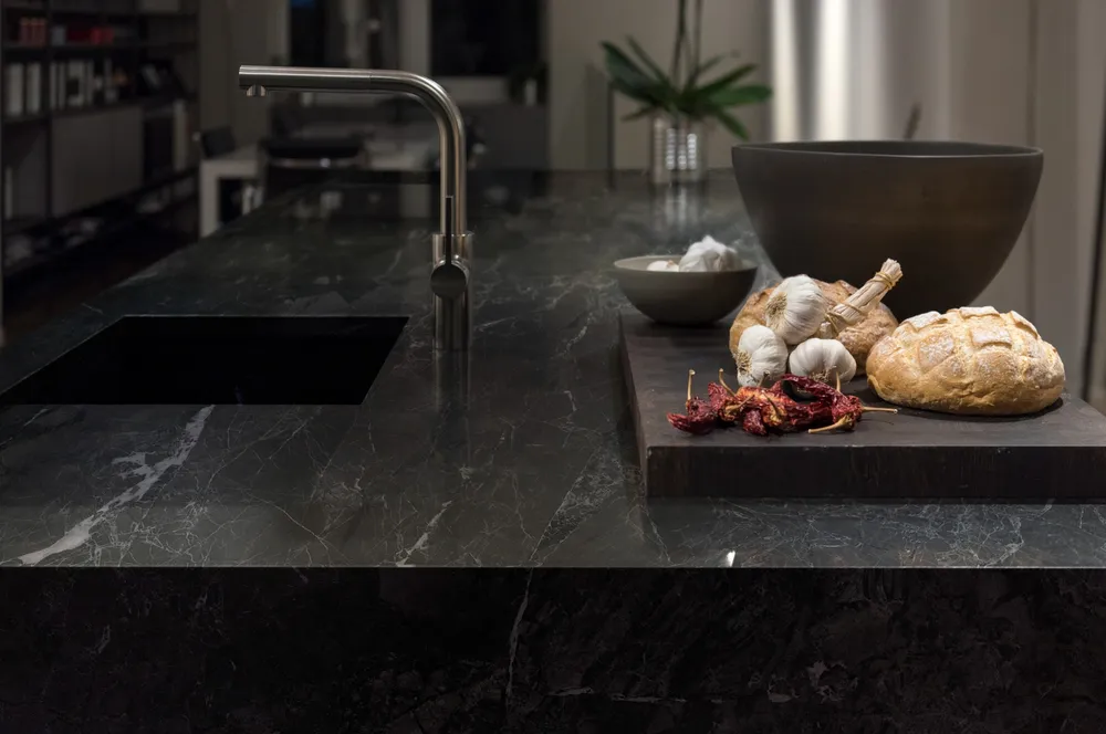 Neolith Layla Slate thumbnail 6