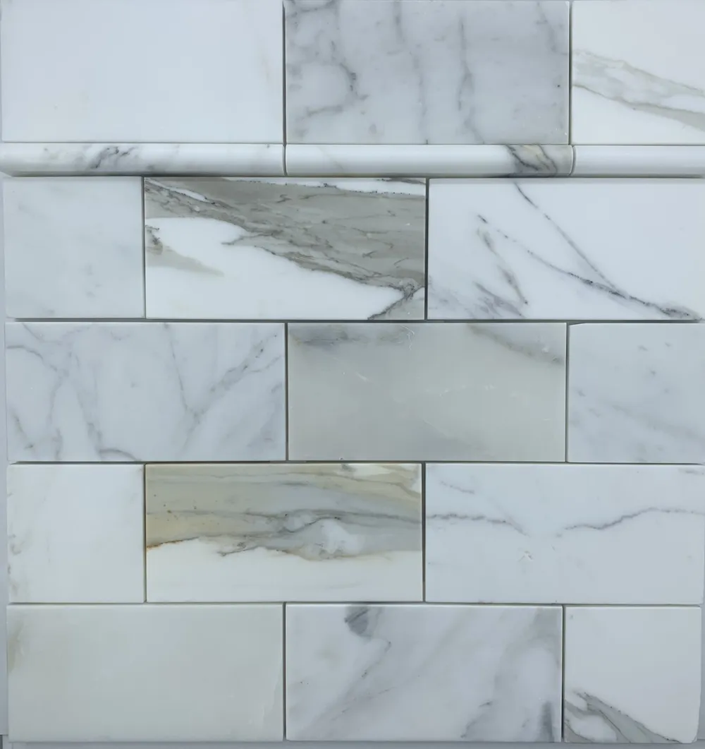 Subway Calacatta Honed Chip Size 150x75x10mm